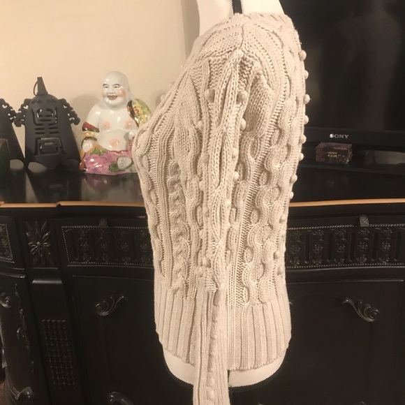 Sweater - Picture 2 of 4